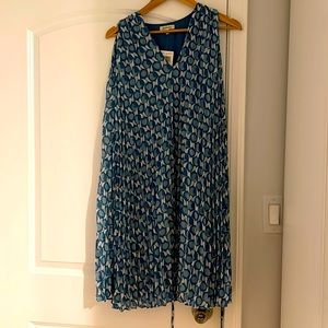 Brand new Max Studio dress